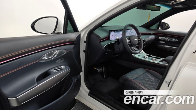 Genesis GV70 2025 — photo 13