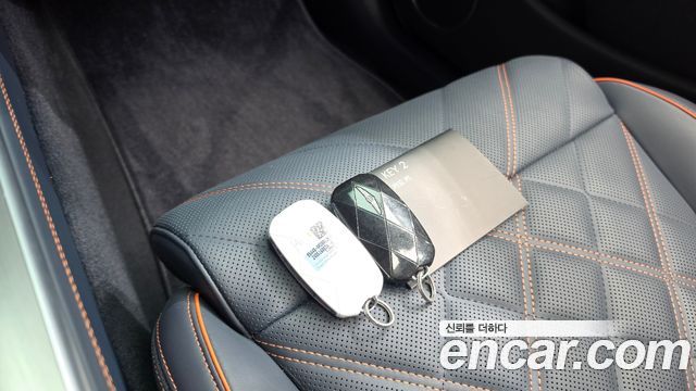 Genesis GV70 2025 — photo 21
