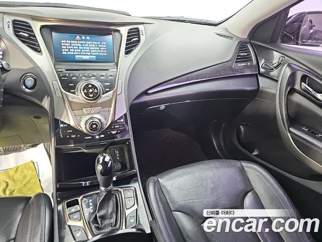 Hyundai Grandeur 2012 — photo 10