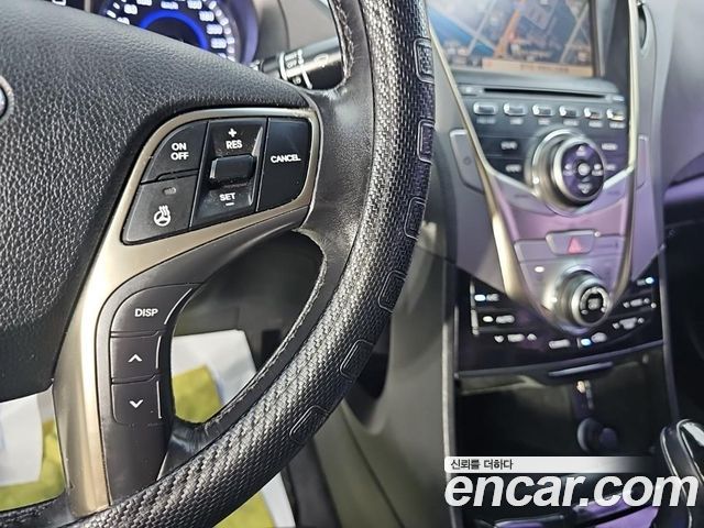Hyundai Grandeur 2012 — photo 16
