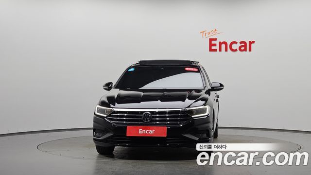 Volkswagen Jetta 2021 — photo 3