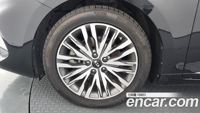 Kia K7 2020 — photo 5