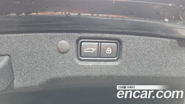 Kia K7 2020 — photo 22