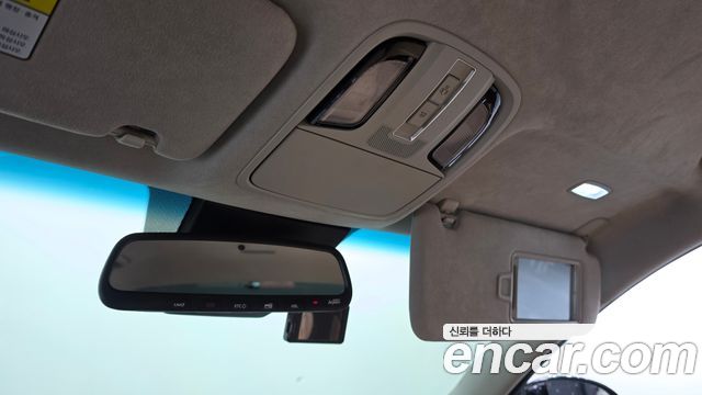 Kia K7 2020 — photo 25