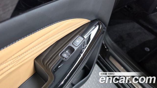 Kia K7 2020 — photo 30