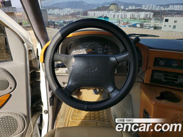 Chevrolet Astro Van 1996 — photo 9