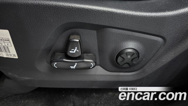 KG Mobility Rexton 2022 — photo 30
