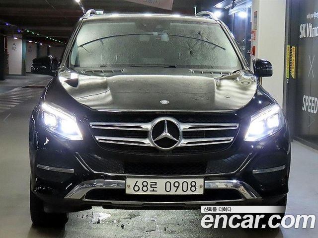 Mercedes-Benz GLE-Class 2016 — photo 2