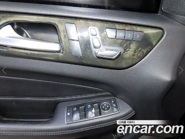 Mercedes-Benz GLE-Class 2016 — photo 13