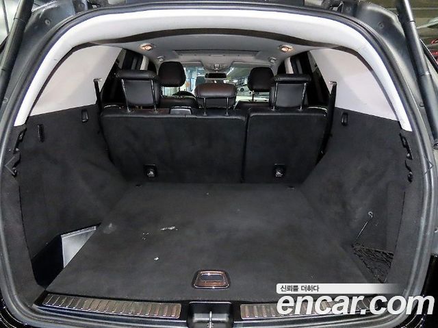 Mercedes-Benz GLE-Class 2016 — photo 17