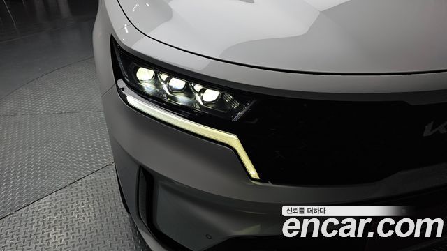 Kia Sorento 2022 — photo 8