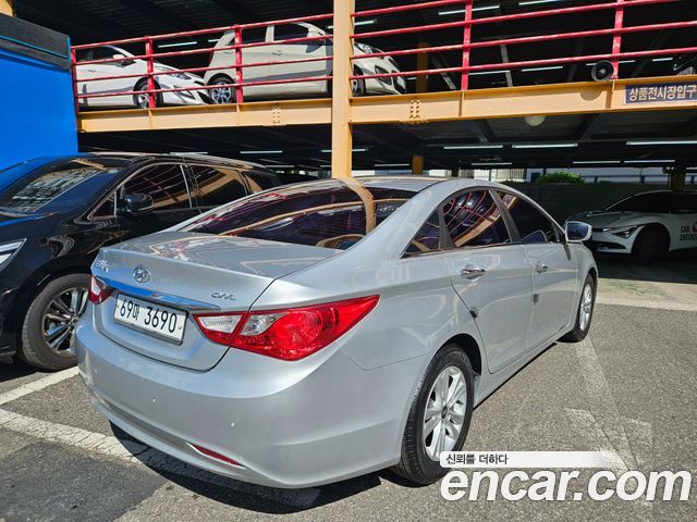 Hyundai Sonata 2012 — photo 6