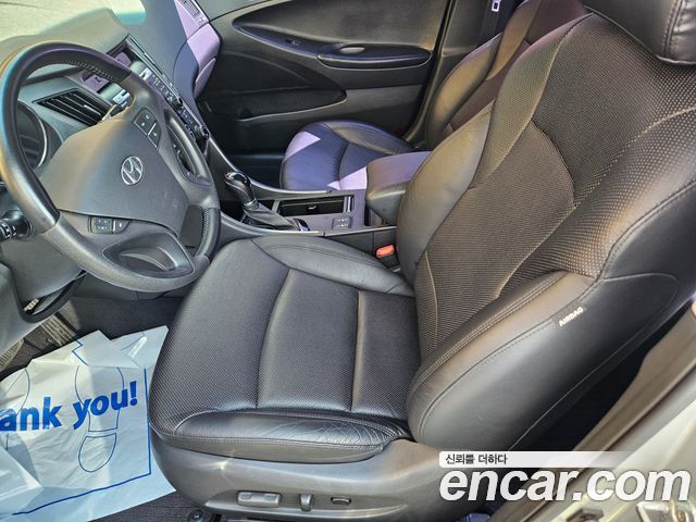 Hyundai Sonata 2012 — photo 12