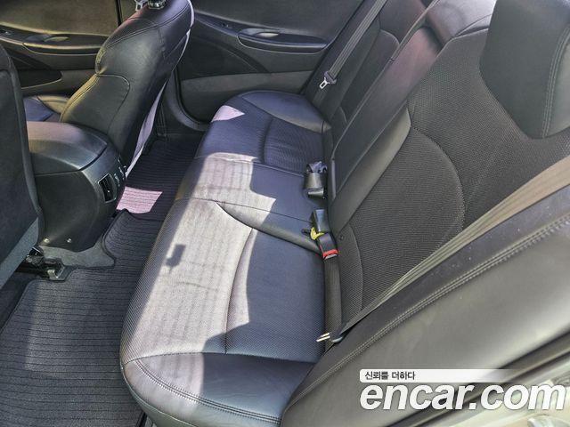 Hyundai Sonata 2012 — photo 14