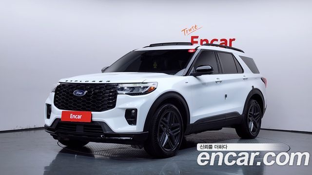 Ford Explorer 2025 — photo 1