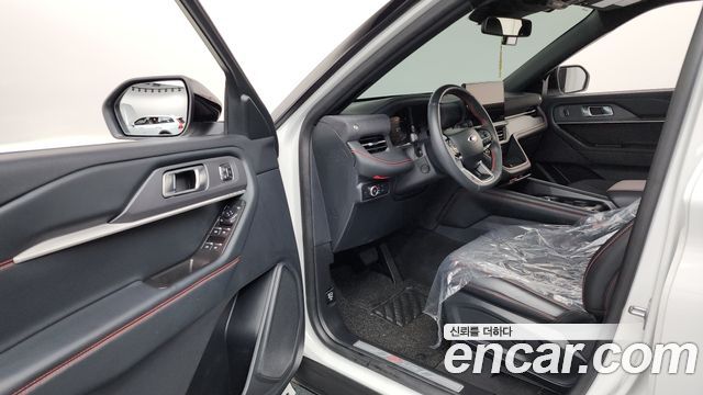 Ford Explorer 2025 — photo 13