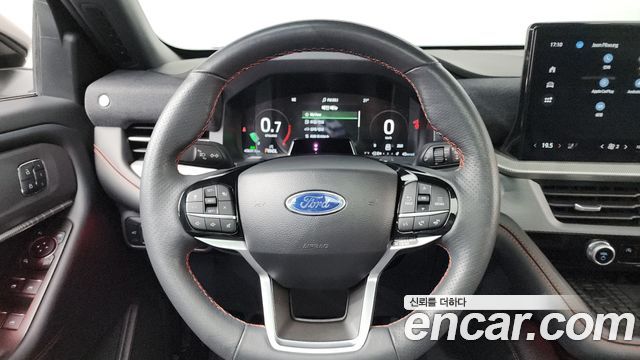 Ford Explorer 2025 — photo 19