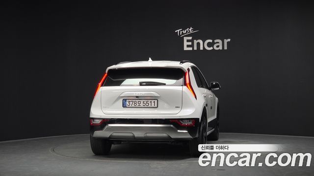 Kia Niro 2024 — photo 4