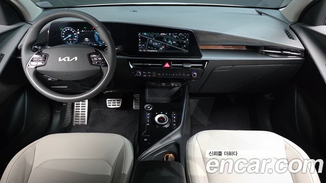 Kia Niro 2024 — photo 10