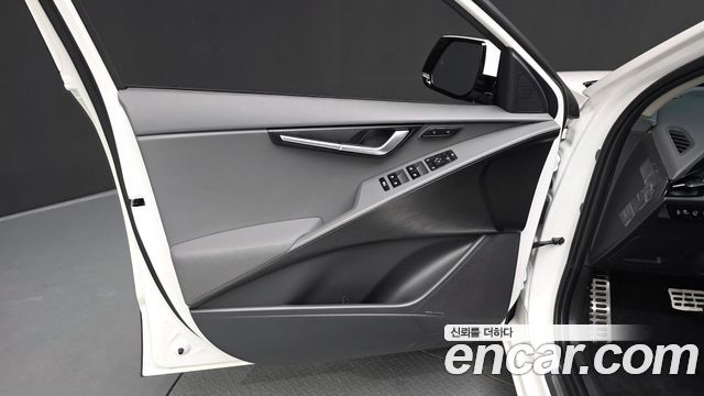 Kia Niro 2024 — photo 14