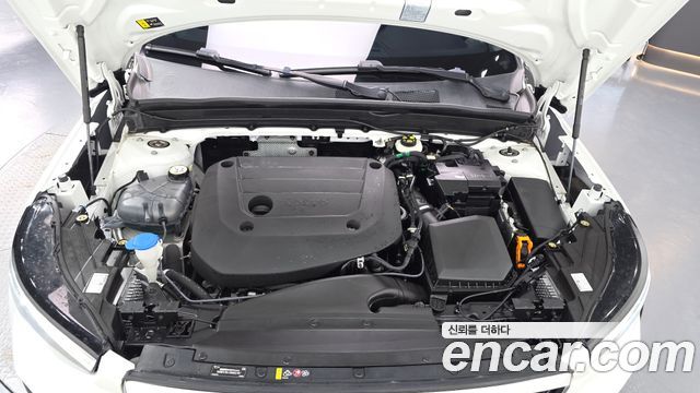 Volvo XC40 2024 — photo 6