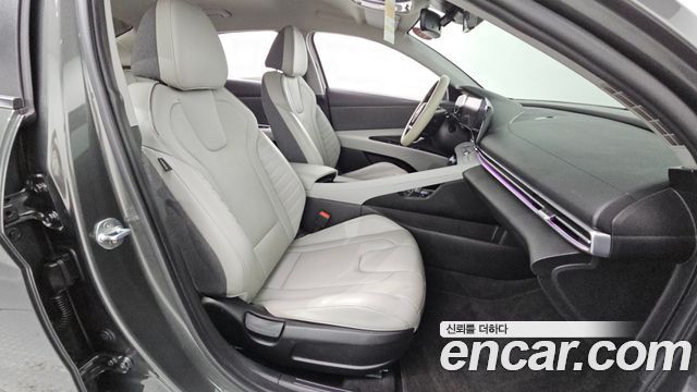 Hyundai AVANTE 2021 — photo 11