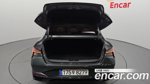 Hyundai AVANTE 2021 — photo 20