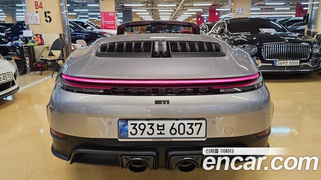 Porsche 911 2025 — photo 4