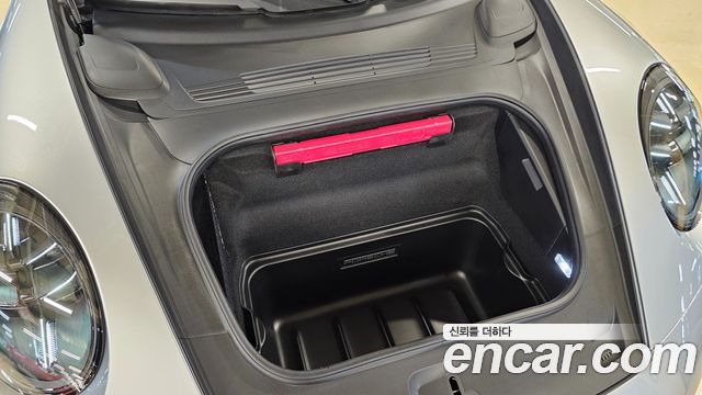 Porsche 911 2025 — photo 6