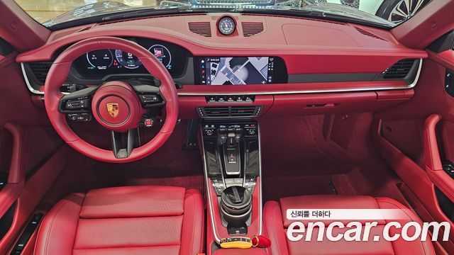 Porsche 911 2025 — photo 7