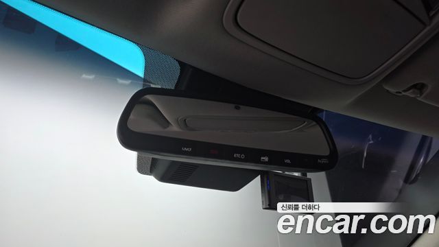 Kia K7 2020 — photo 19