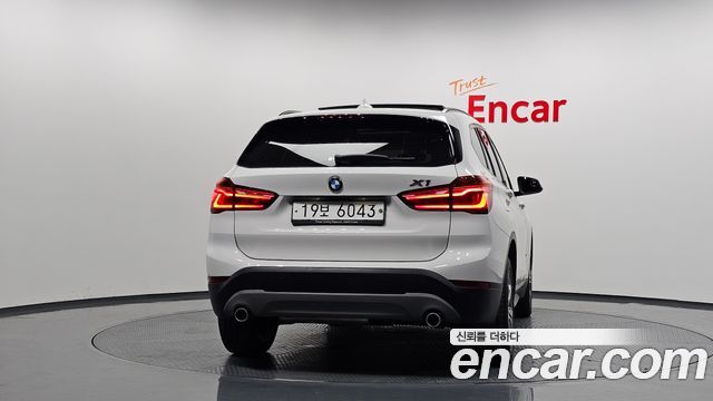 BMW X1 2018 — photo 4