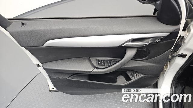 BMW X1 2018 — photo 14