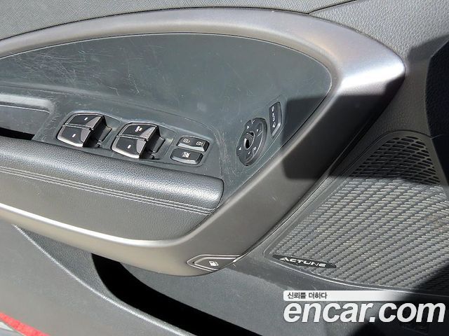 Hyundai Santafe 2013 — photo 11
