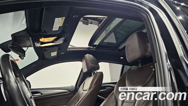 BMW X4 2019 — photo 19