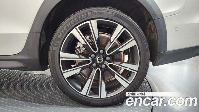 Volvo V60 2024 — photo 7