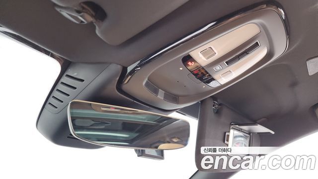Volvo V60 2024 — photo 31
