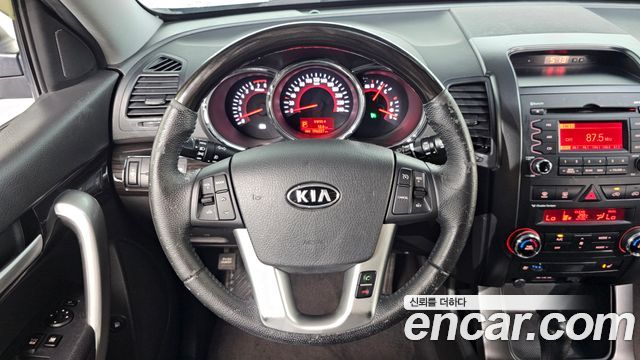 Kia Sorento 2010 — photo 21