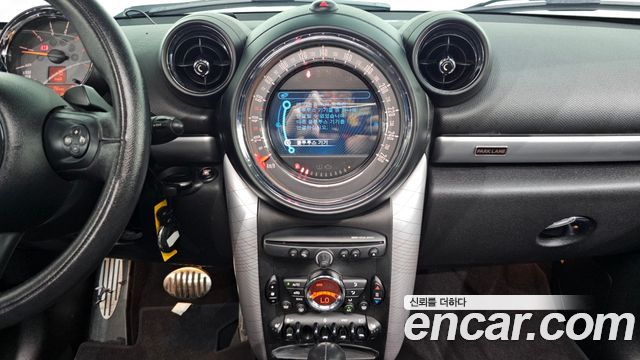 Mini Countryman 2016 — photo 18