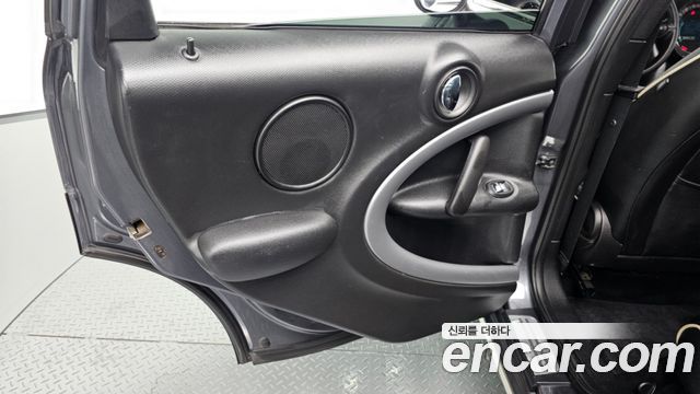 Mini Countryman 2016 — photo 15