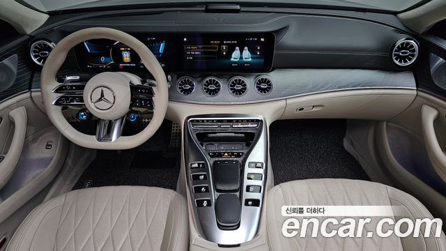 Mercedes-Benz AMG GT 2023 — photo 10