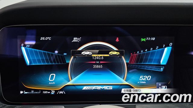 Mercedes-Benz AMG GT 2023 — photo 11
