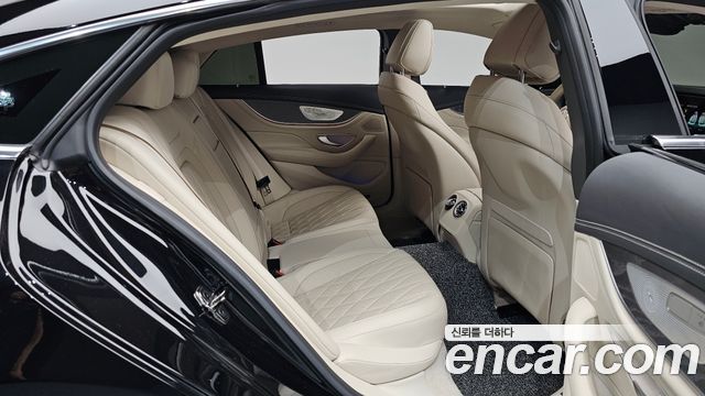 Mercedes-Benz AMG GT 2023 — photo 18