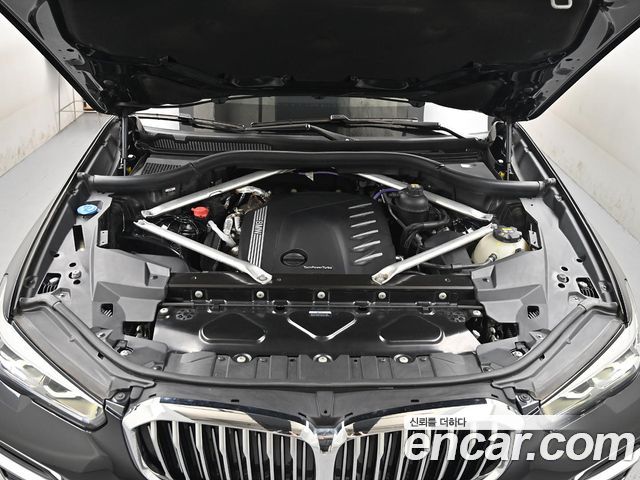 BMW X5 2022 — photo 6