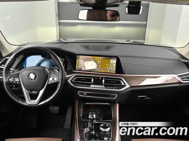 BMW X5 2022 — photo 7