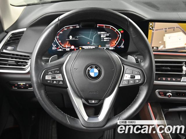 BMW X5 2022 — photo 13