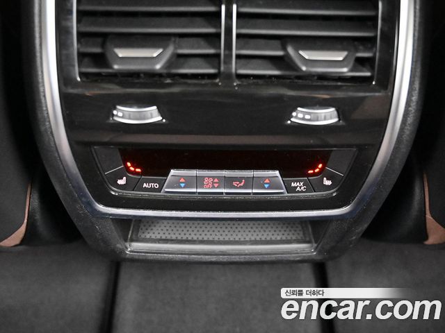 BMW X5 2022 — photo 16