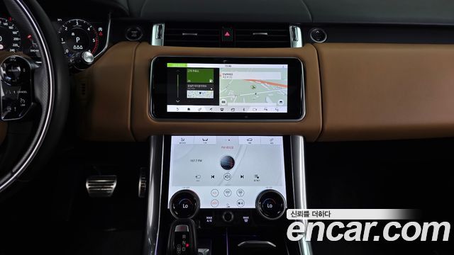 Land Rover Range Rover Sport 2020 — photo 20