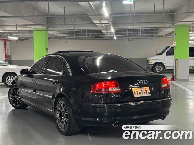 Audi A8 2006 — photo 2
