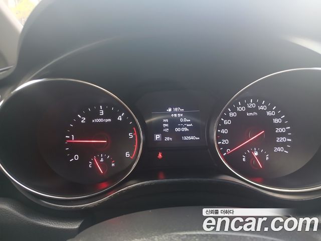 Kia Canival 2019 — photo 8